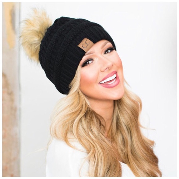 New black C.C. Faux fur Pom beanie hat - Picture 2 of 2